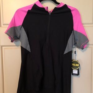 New with tags Short Sleeve Mondetta Biking Jersey